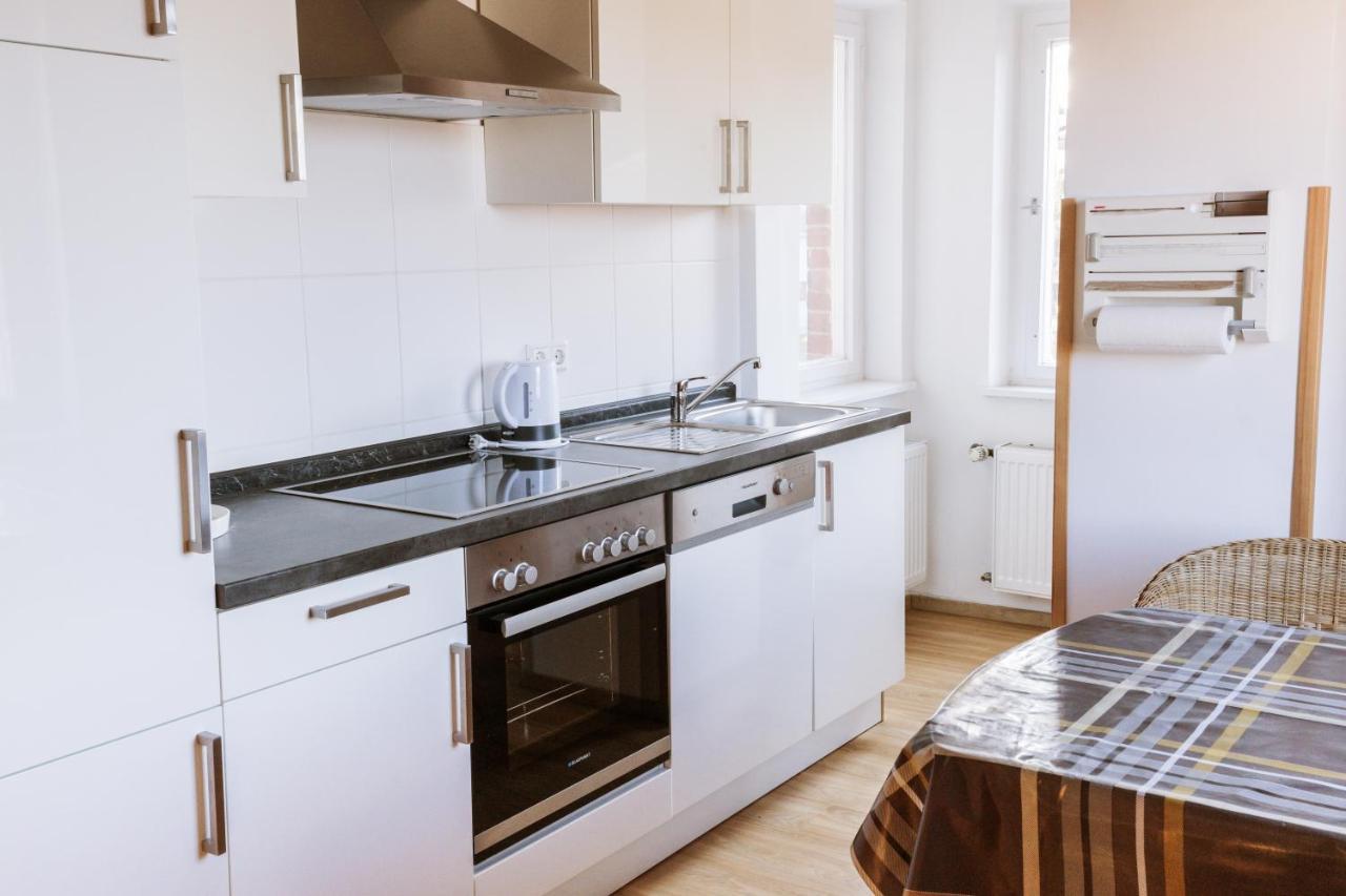 Ferienwohnung An Der Berliner Seenkette Schwerin  Bagian luar foto