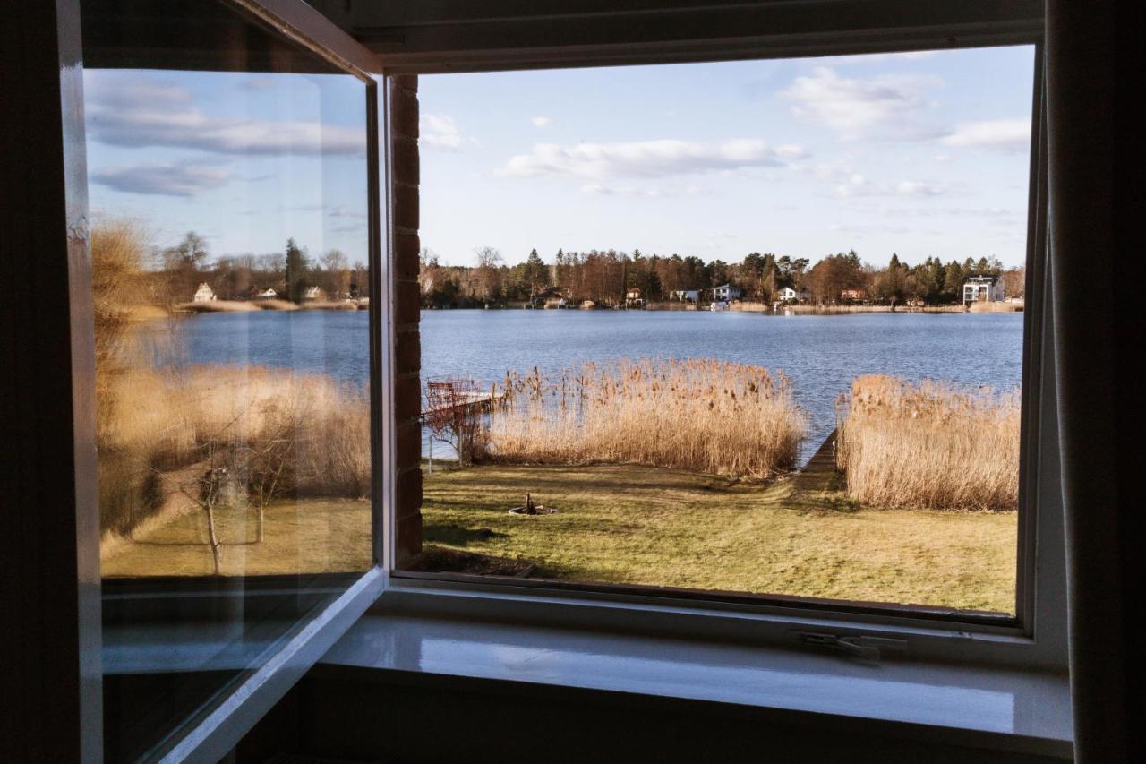 Ferienwohnung An Der Berliner Seenkette Schwerin  Bagian luar foto